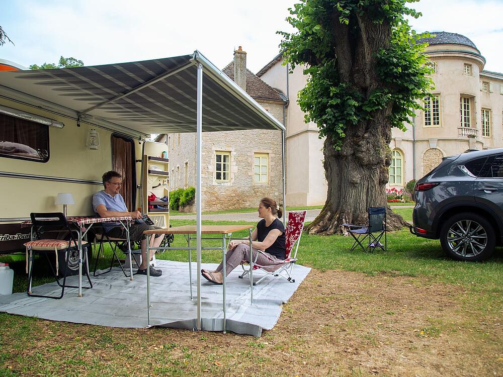 Campingplatz Castel Camping Château de L'Epervière Gigny-sur-Saône Burgund und Freigrafschaft 11