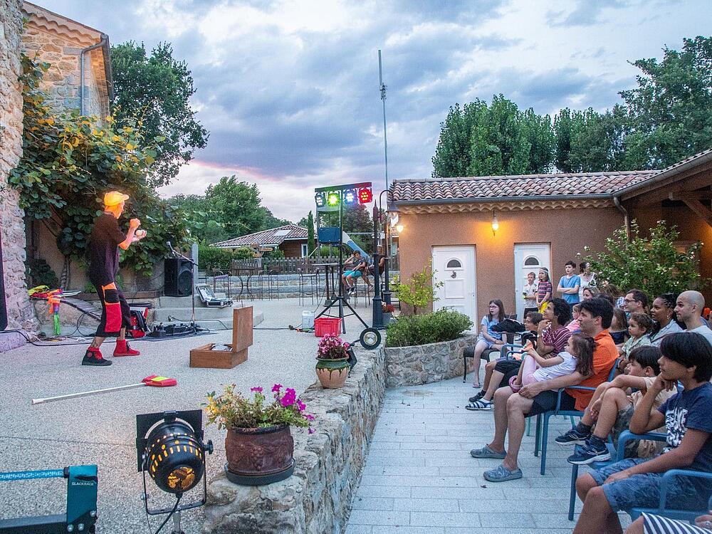 Campingplatz Castel Domaine de Sévenier & Spa LAGORCE Auvergne-Rhone-Alpen 23