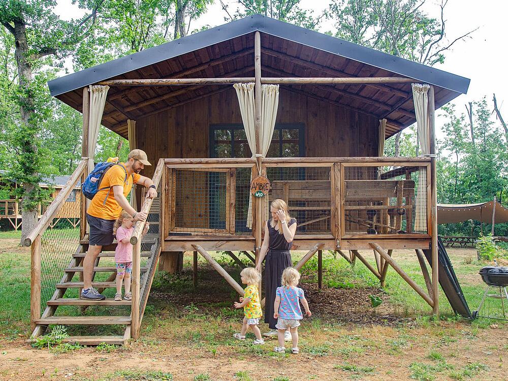 Campingplatz Castel Camping Château de Chanteloup SILLE-LE-PHILIPPE Pays de la Loire 2