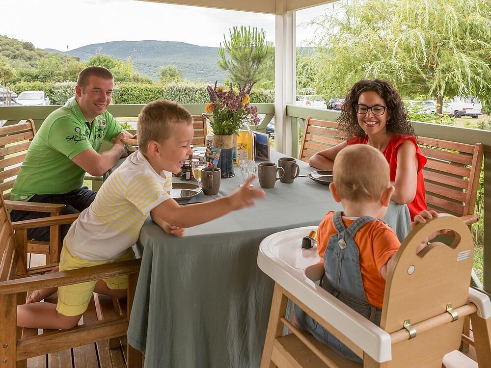 Campingplatz Castel Domaine de Sévenier & Spa LAGORCE Auvergne-Rhone-Alpen 5