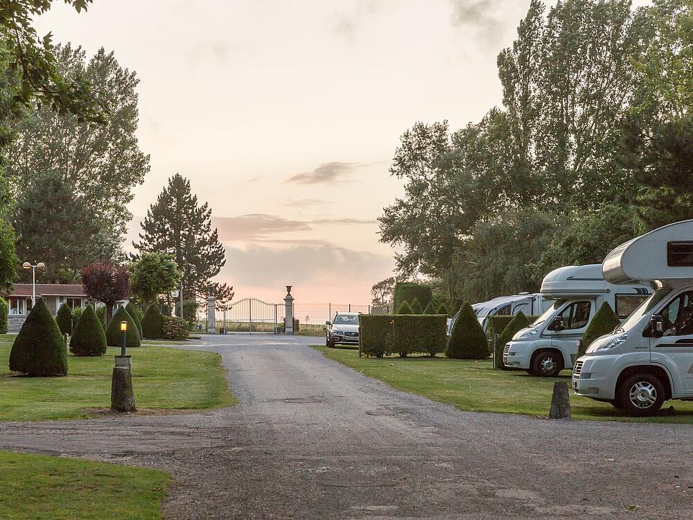 Campingplatz Castel Camping Domaine de La Bien-Assise Guines Nordfrankreich 15