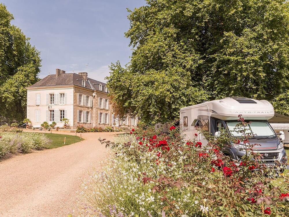 Campingplatz Castel Camping Château de Chanteloup SILLE-LE-PHILIPPE Pays de la Loire 0