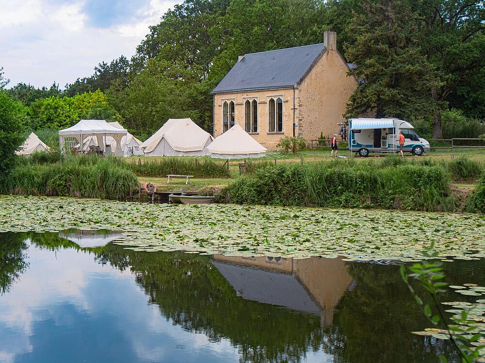 Campingplatz Castel Camping Château de Chanteloup SILLE-LE-PHILIPPE Pays de la Loire 22