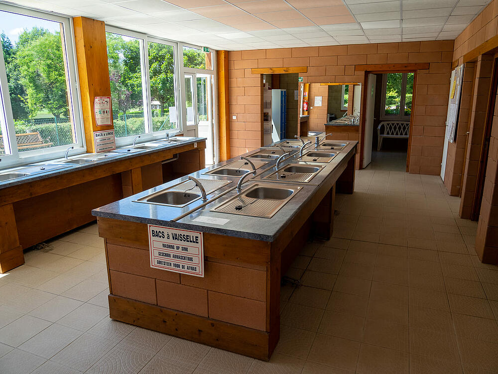 Campingplatz Castel Camping Château de Poinsouze BOUSSAC - BOURG Neu-Aquitanien 18