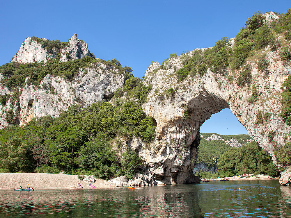 Campingplatz Castel Domaine de Sévenier & Spa LAGORCE Auvergne-Rhone-Alpen 21