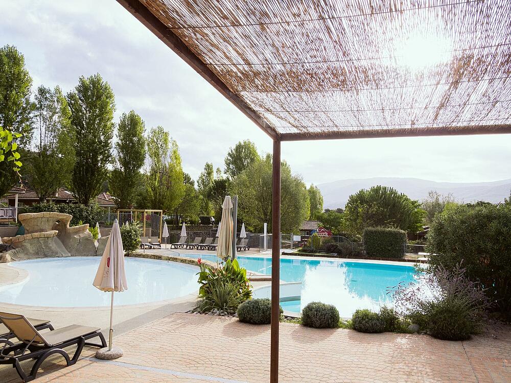 Campingplatz Castel Domaine de Sévenier & Spa LAGORCE Auvergne-Rhone-Alpen 1