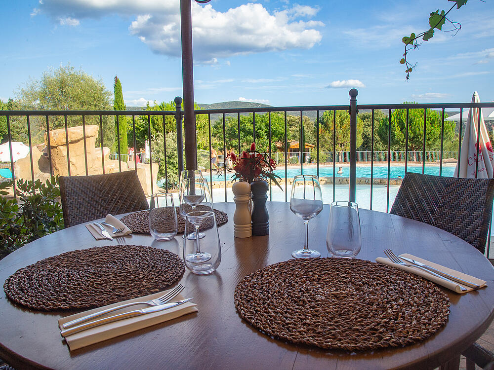 Campingplatz Castel Domaine de Sévenier & Spa LAGORCE Auvergne-Rhone-Alpen 9